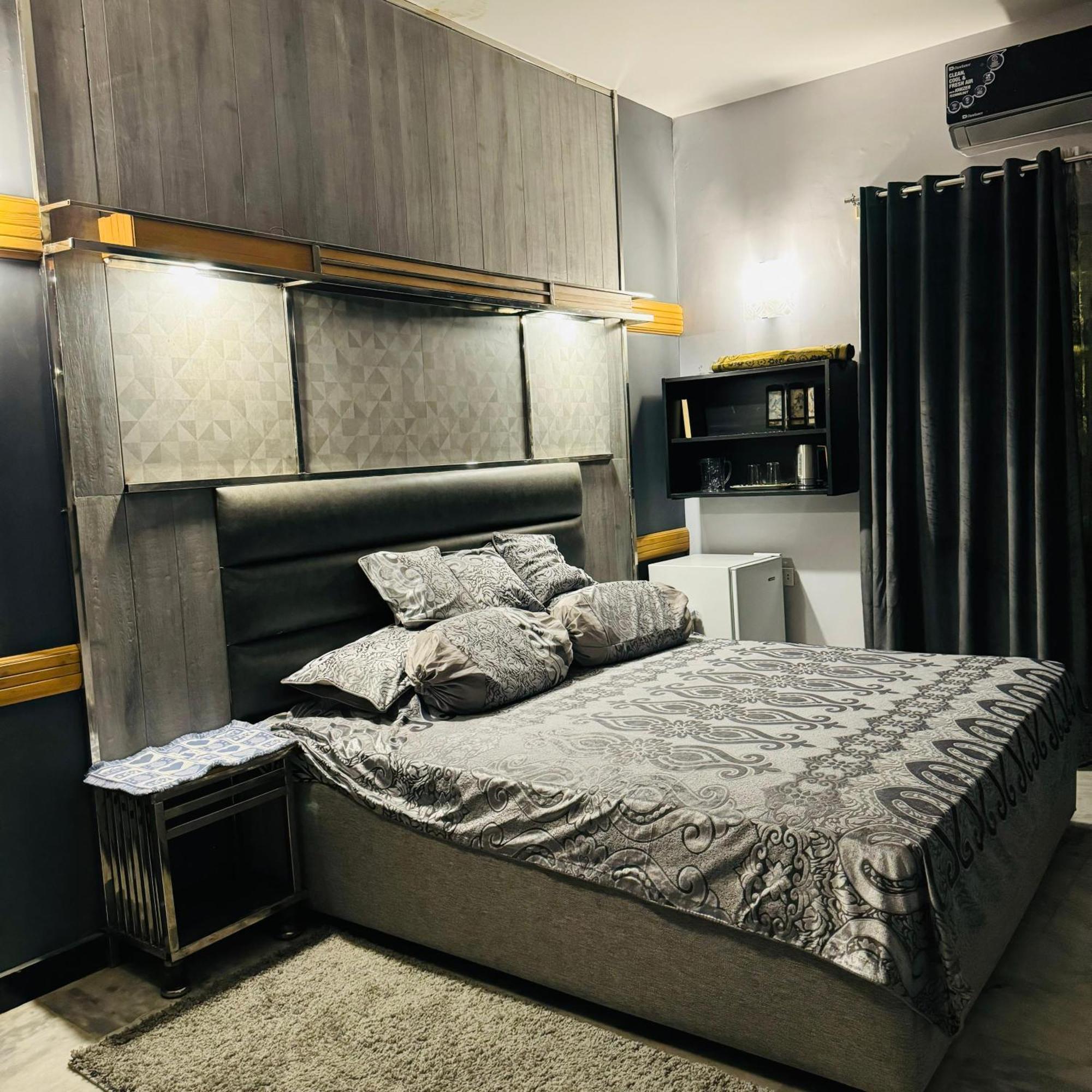 Greenlux Residency Равалпинди Экстерьер фото
